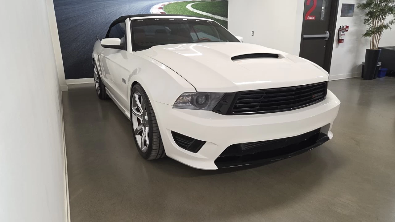 2011 Ford Mustang
                                                        GT Image principale