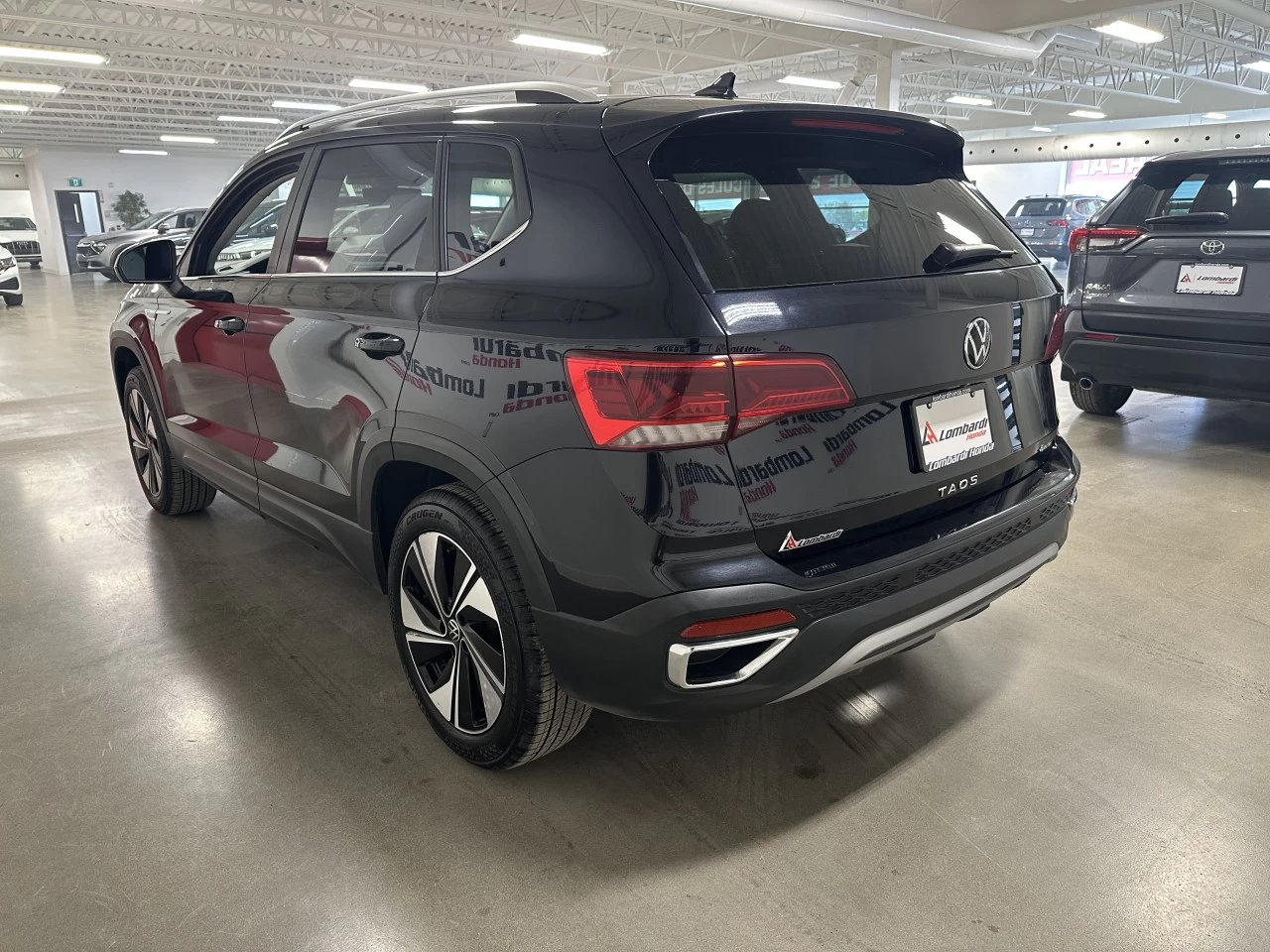 2024 Volkswagen Taos Comfortline Main Image