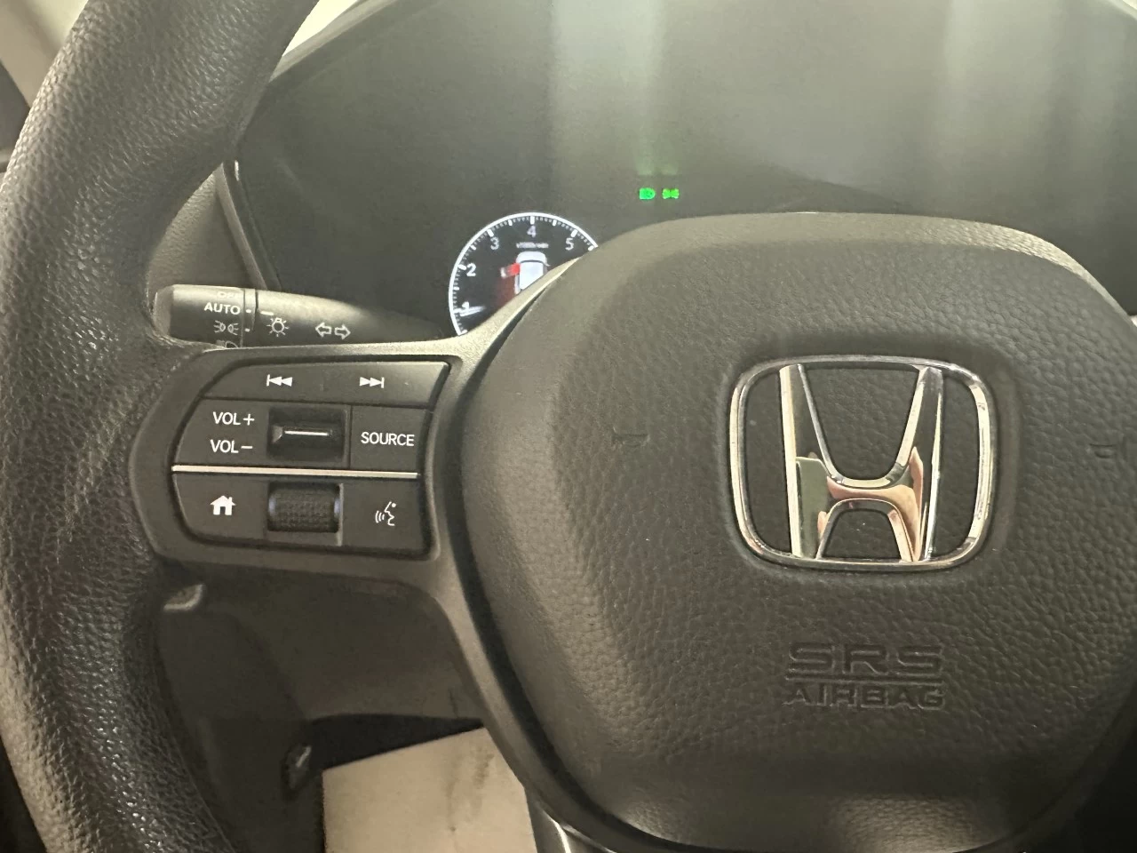 2025 Honda CR-V LX https://www.lombardihonda.com/resize/b990ff35b810a3abc0cc817b2ca24889-1