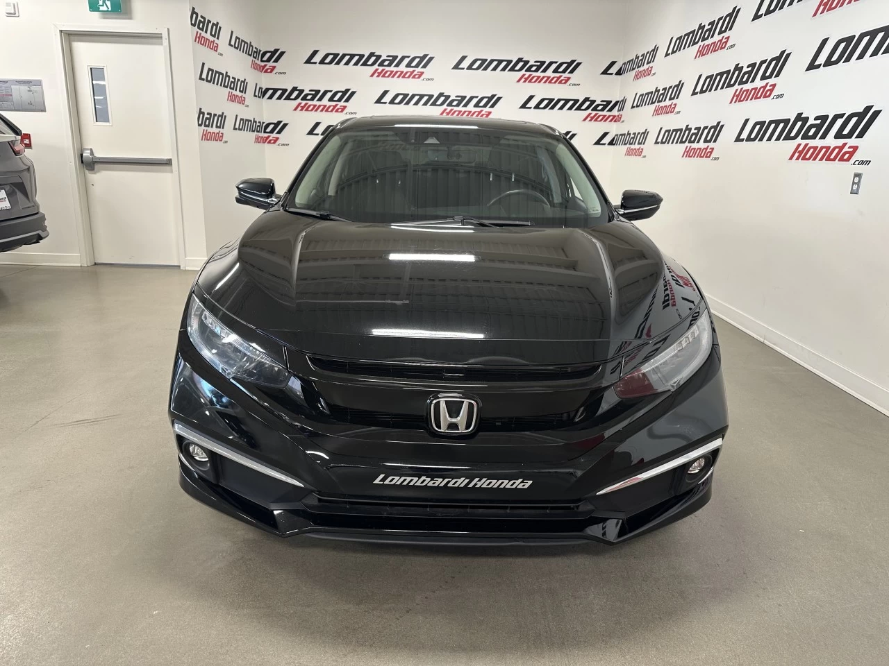 2020 Honda Civic
                                                    Touring Main Image