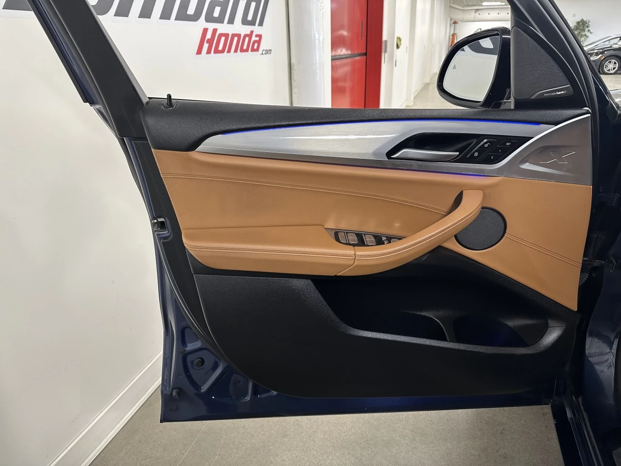 2021 BMW X3 xDrive30i Main Image