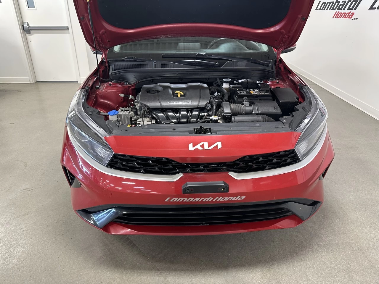 2023 Kia Forte EX Main Image