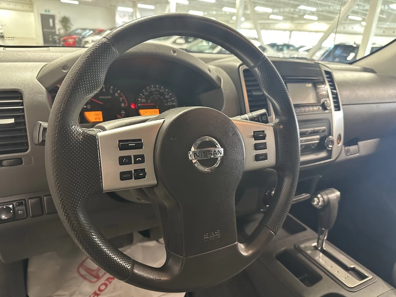 2014 Nissan Xterra PRO-4X/S Main Image