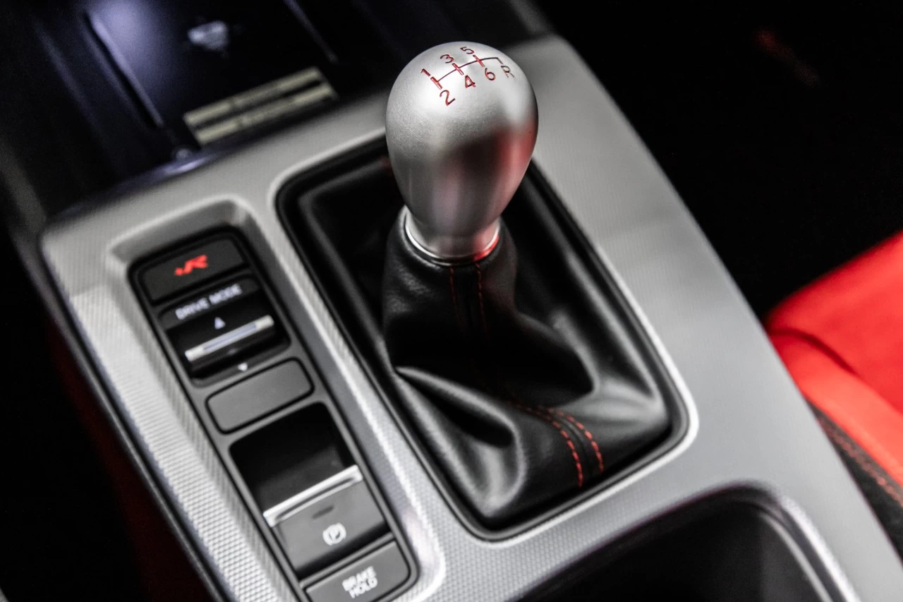 2023 Honda Civic TYPE R https://www.lombardihonda.com/resize/b990ff35b810a3abc0cc817b2ca24889-1