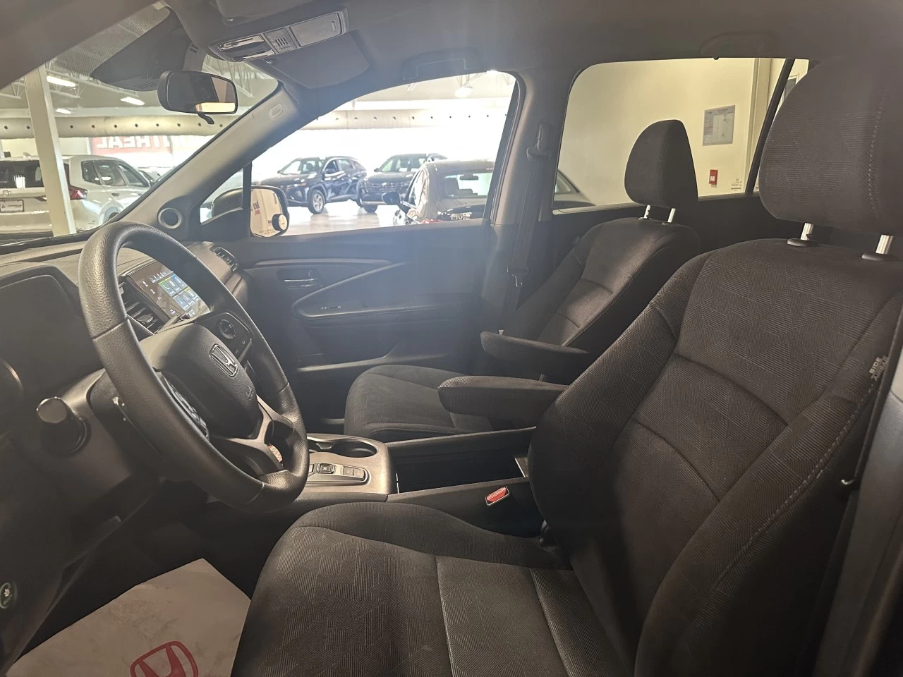 2021 Honda Pilot LX Main Image