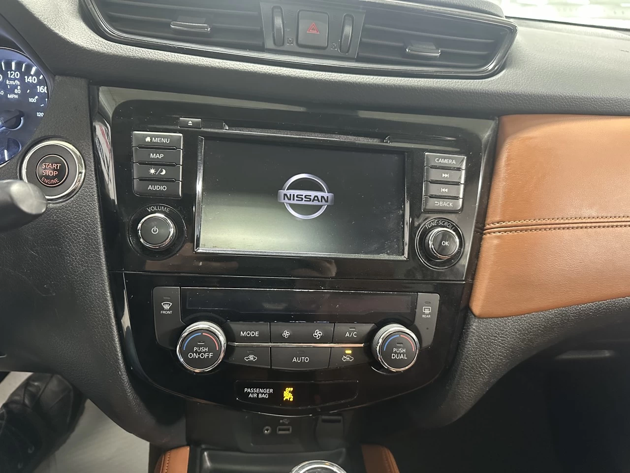 2018 Nissan Rogue SL Main Image