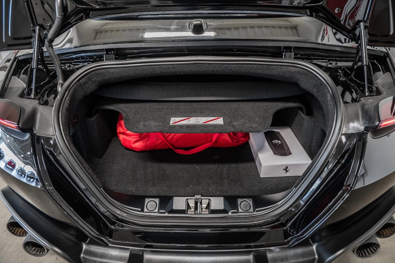 2025 Ferrari Roma  Main Image