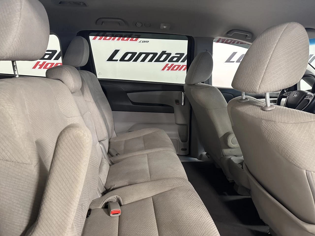 2017 Honda Odyssey SE Image principale