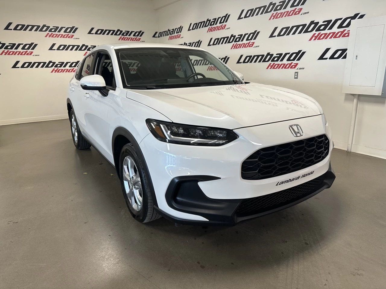 2024 Honda HR-V
                                                    LX-B Main Image