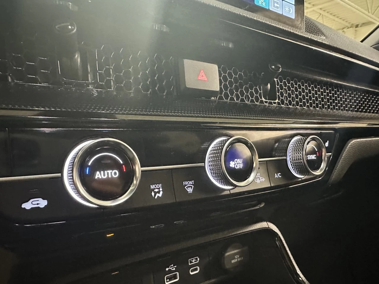 2023 Honda CR-V Touring/hybride Image principale