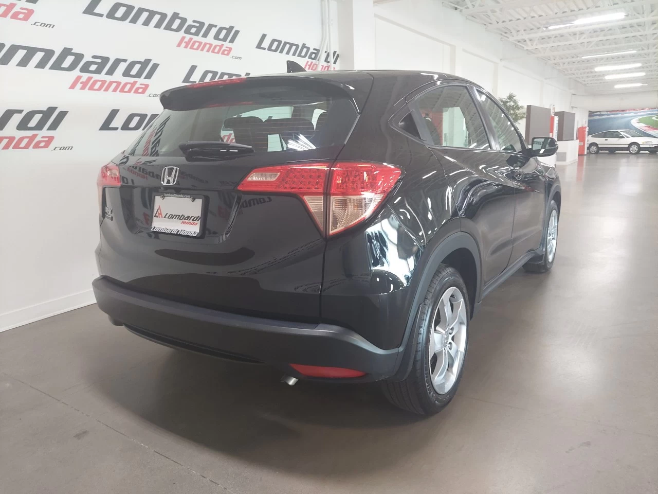 2016 Honda HR-V
                                                    LX Image principale
