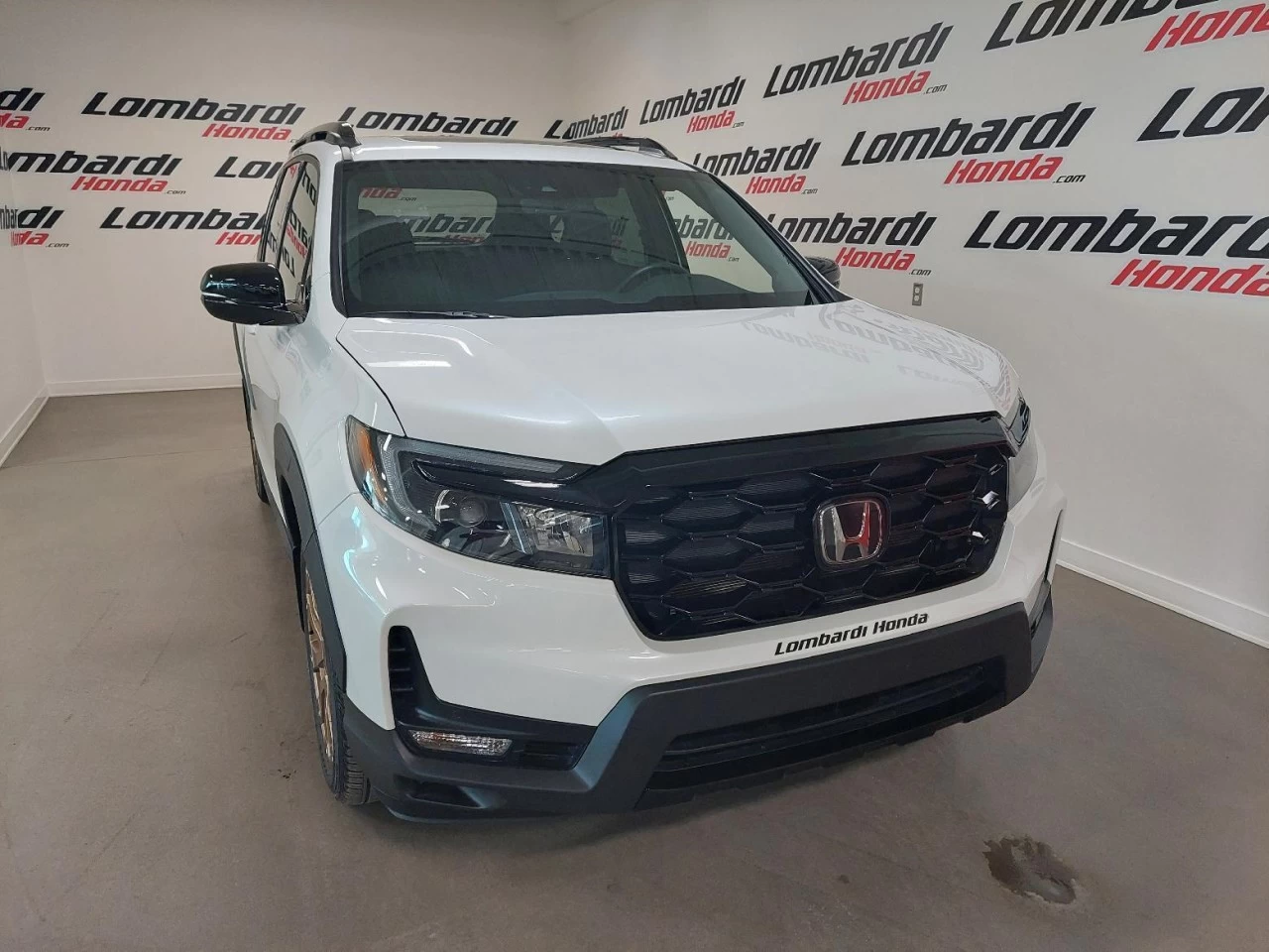 2022 Honda Passport
                                                    TOURING Image principale