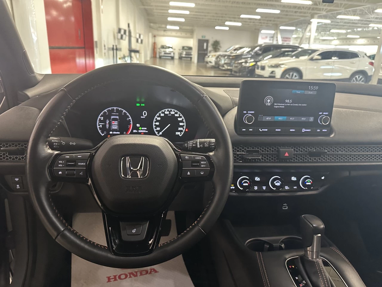 2023 Honda HR-V Sport https://www.lombardihonda.com/resize/b990ff35b810a3abc0cc817b2ca24889-1
