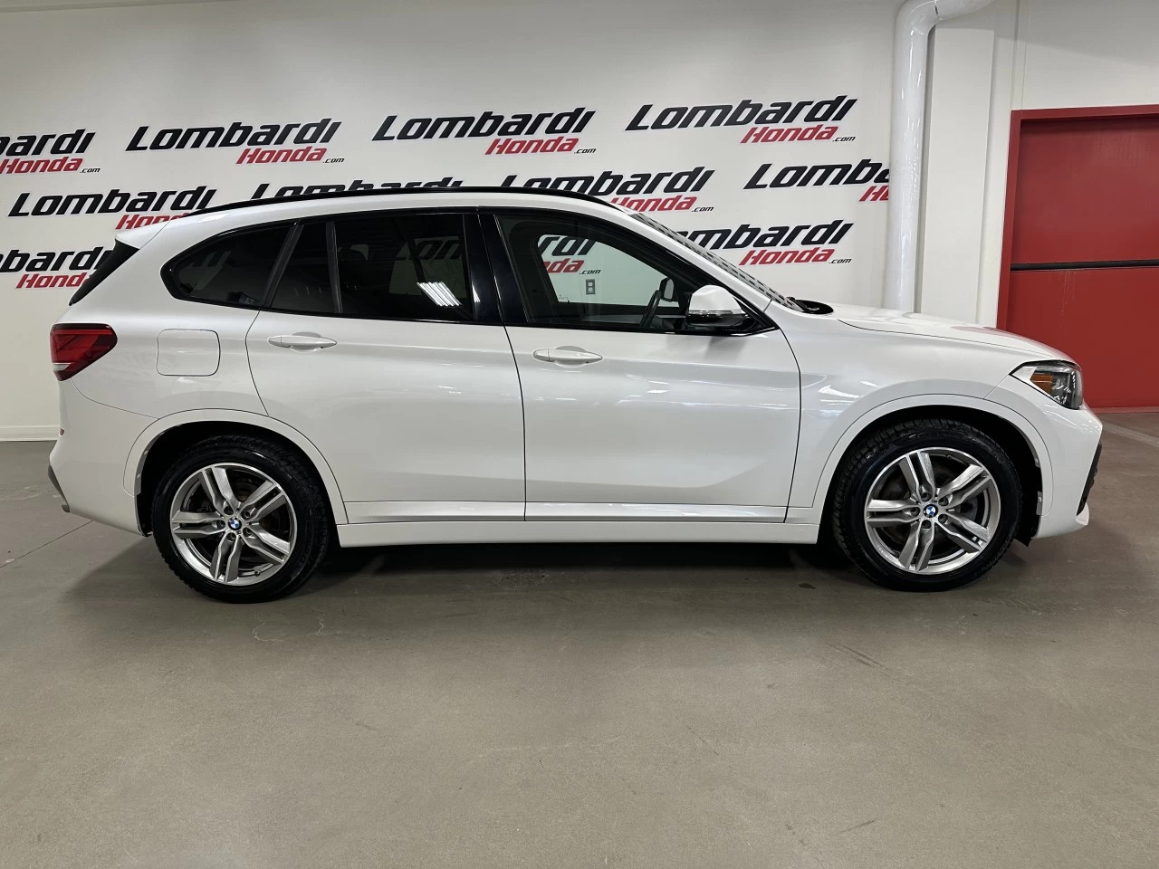 2020 BMW X1 xDrive28i Image principale