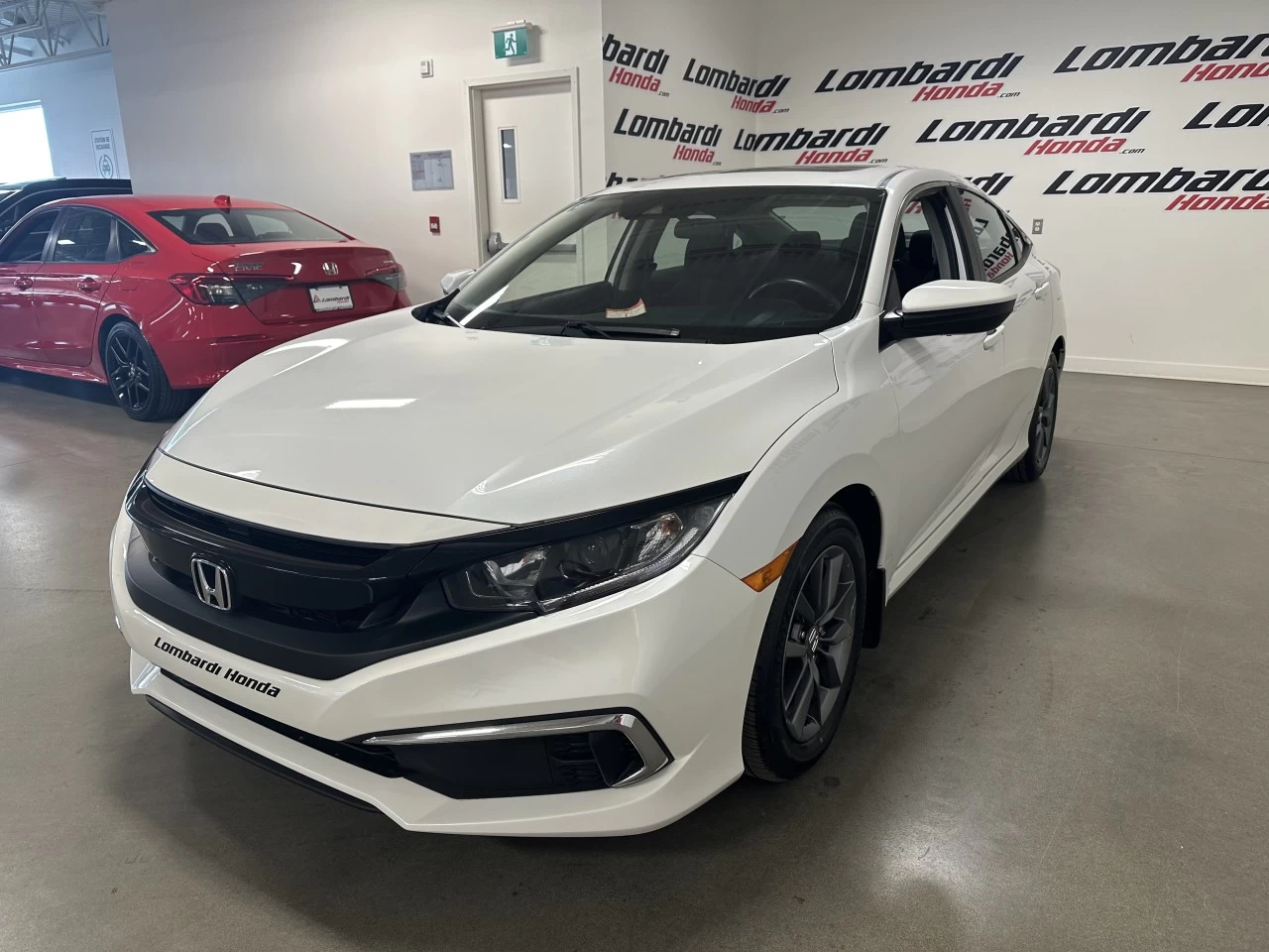2021 Honda Civic EX https://www.lombardihonda.com/resize/b990ff35b810a3abc0cc817b2ca24889-1