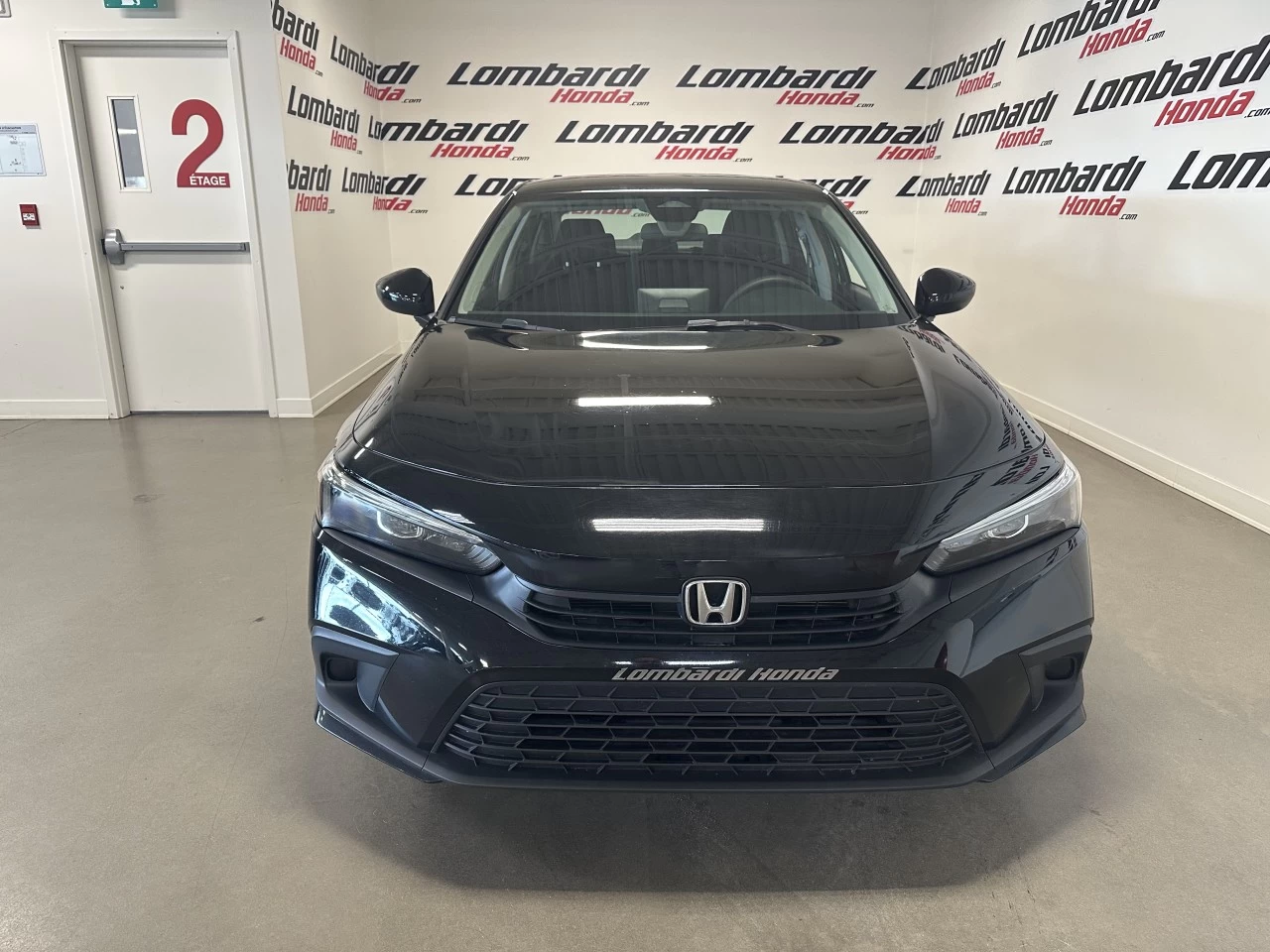 2022 Honda Civic
                                                    LX Main Image