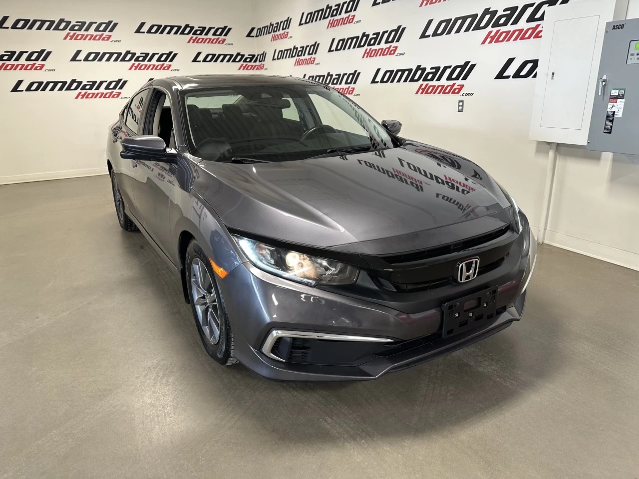 2021 Honda Civic EX Main Image