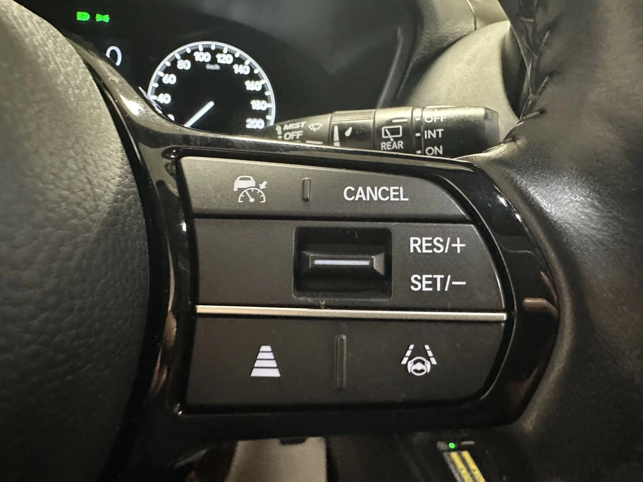 2024 Honda HR-V EX-L Navi https://www.lombardihonda.com/resize/b990ff35b810a3abc0cc817b2ca24889-1