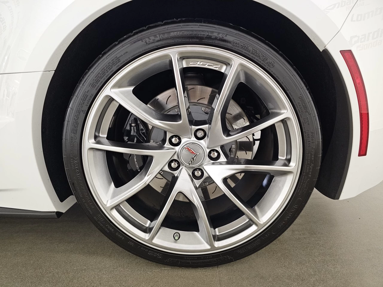 2019 Chevrolet Corvette Z06 3LZ https://www.lombardihonda.com/resize/b990ff35b810a3abc0cc817b2ca24889-1