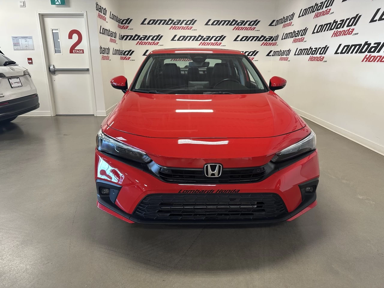 2023 Honda Civic
                                                    Touring Image principale