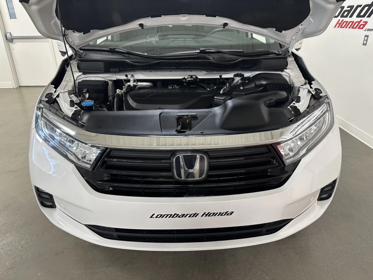 2022 Honda Odyssey EX-L Main Image