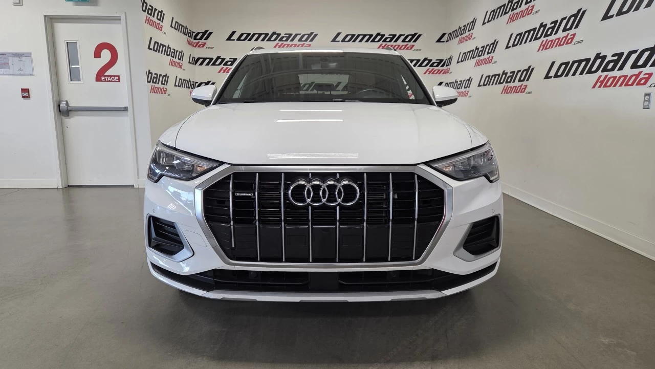 2022 Audi Q3 Komfort Main Image