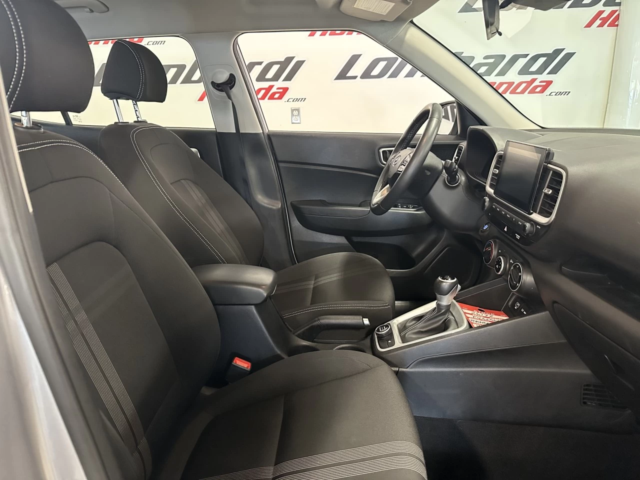 2024 Hyundai Venue Preferred Image principale