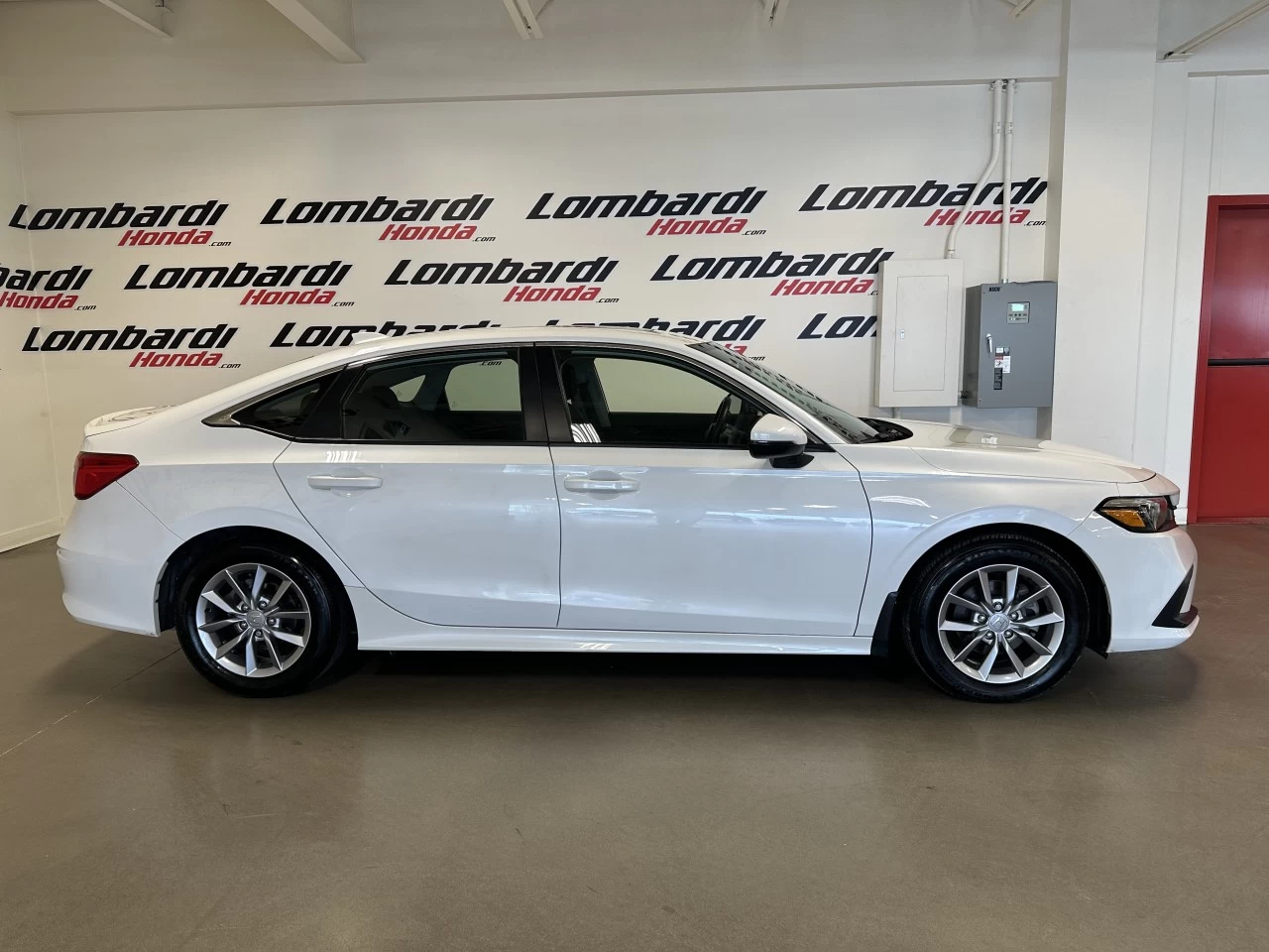 2023 Honda Civic EX Main Image