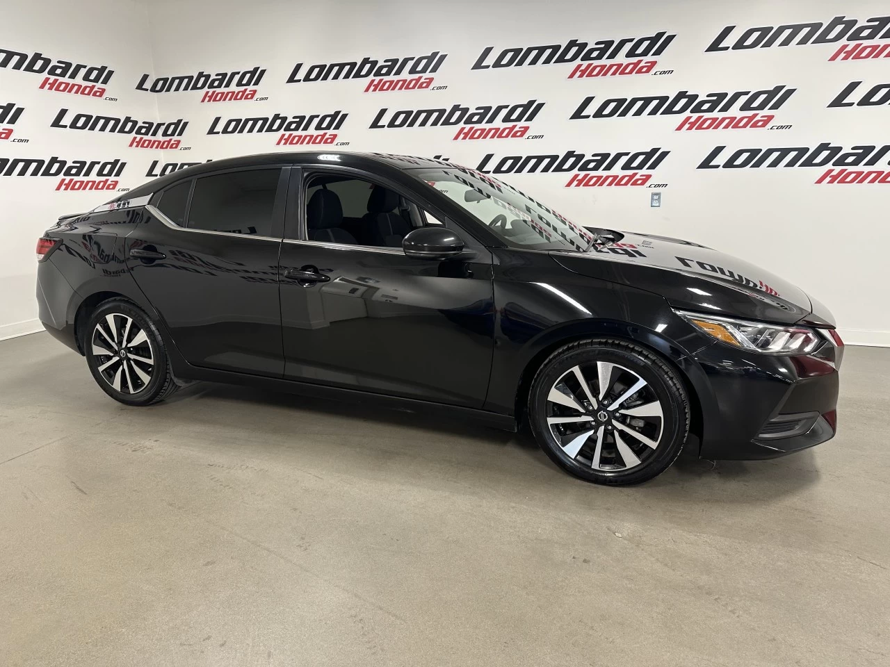 2023 Nissan Sentra SV Image principale
