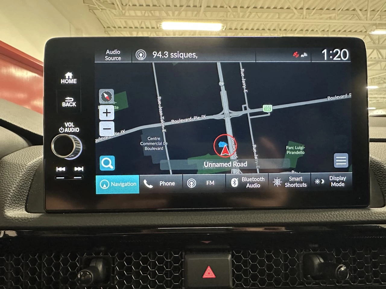 2023 Honda CR-V
                                                    Touring-Hybride Main Image