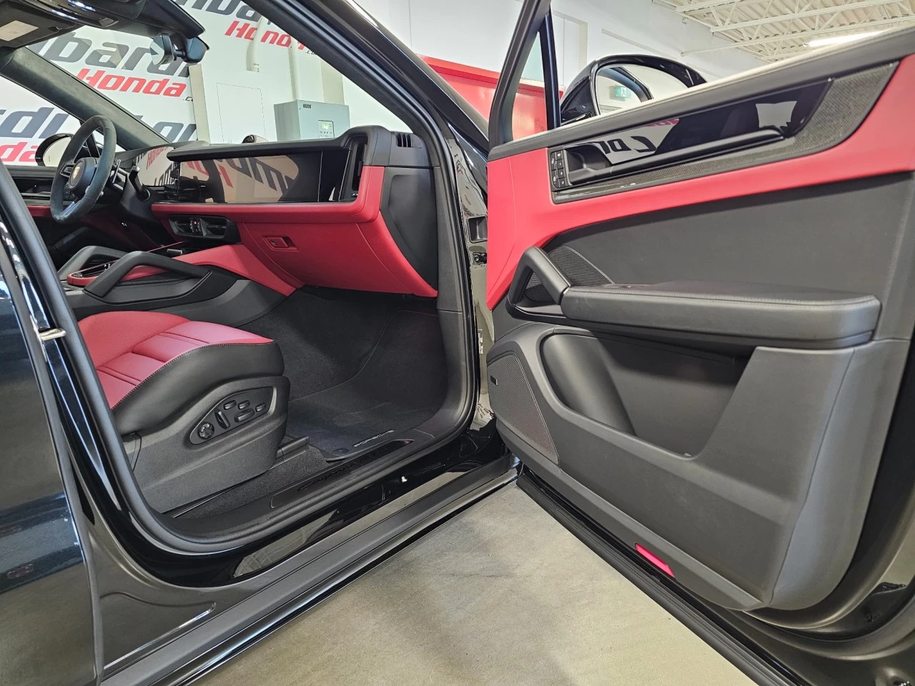 2026 Porsche Cayenne GTS Image principale