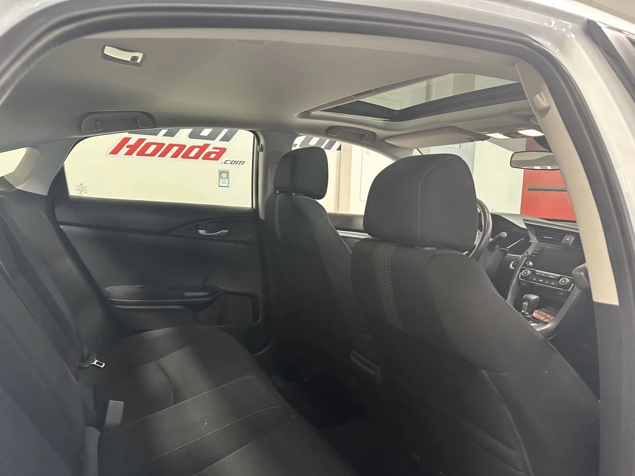 2020 Honda Civic EX Main Image