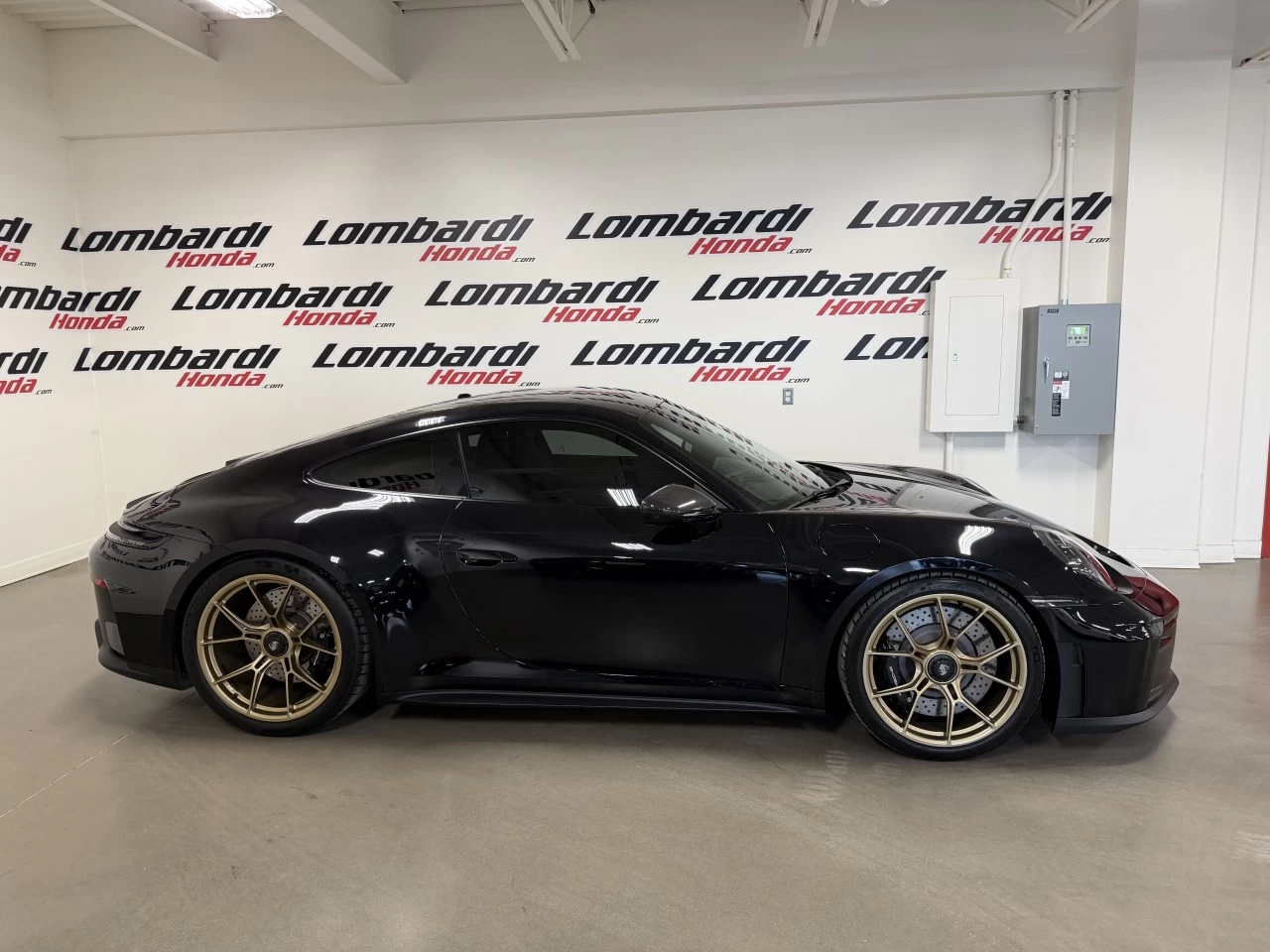 2026 Porsche 911 GT3 Main Image