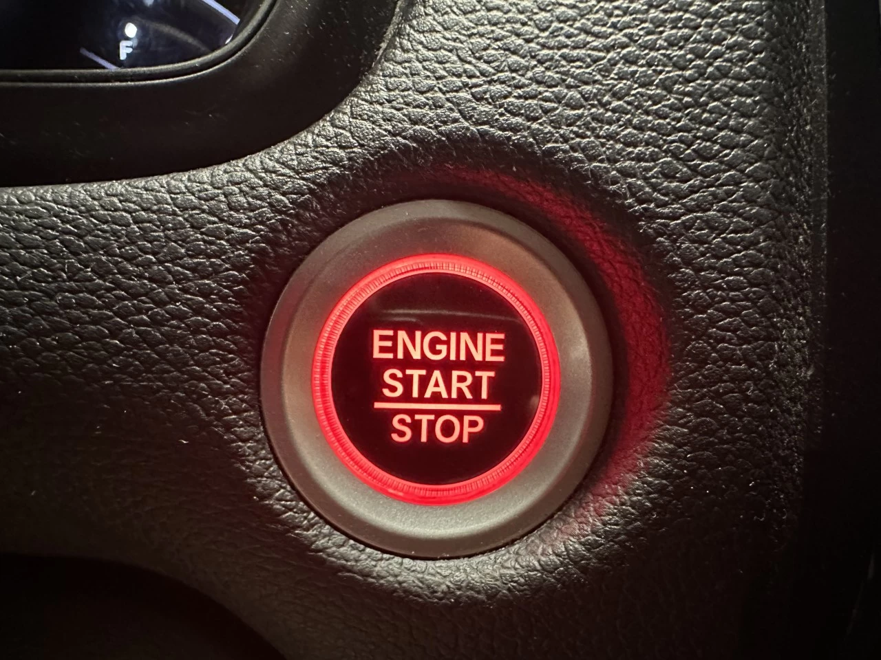 2022 Honda CR-V
                                                        LX Main Image