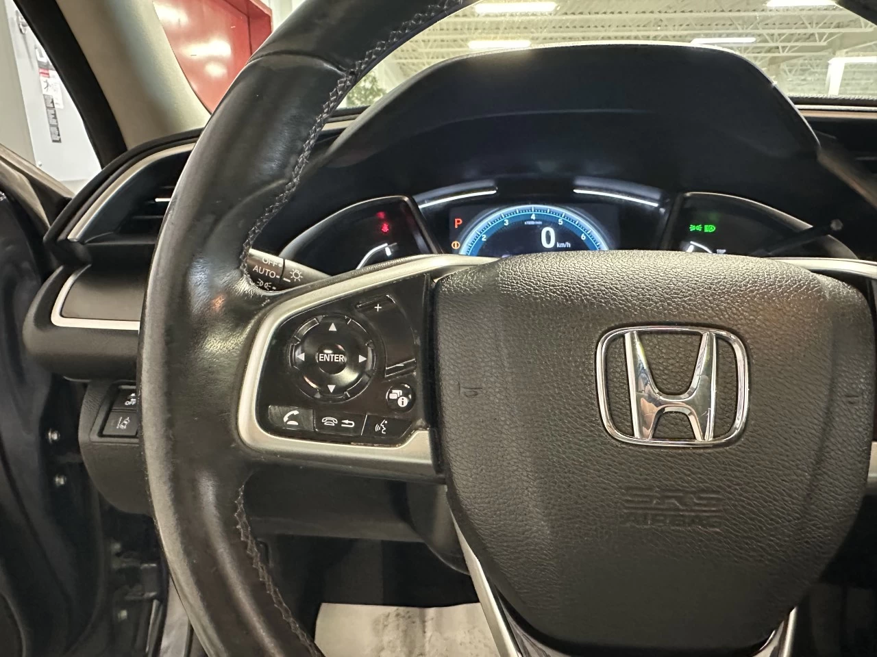 2021 Honda Civic
                                                    EX Main Image