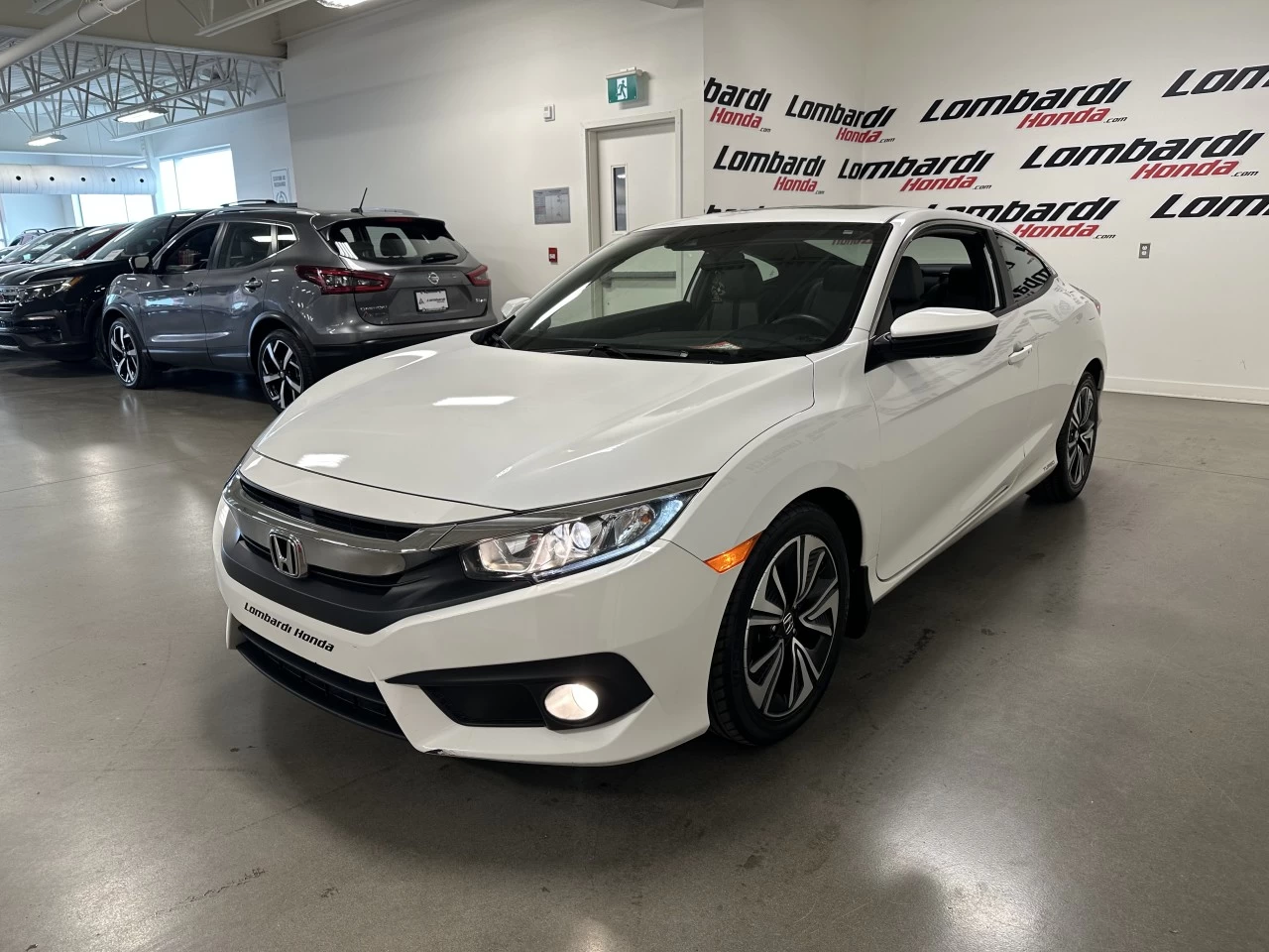 2018 Honda Civic EX Main Image