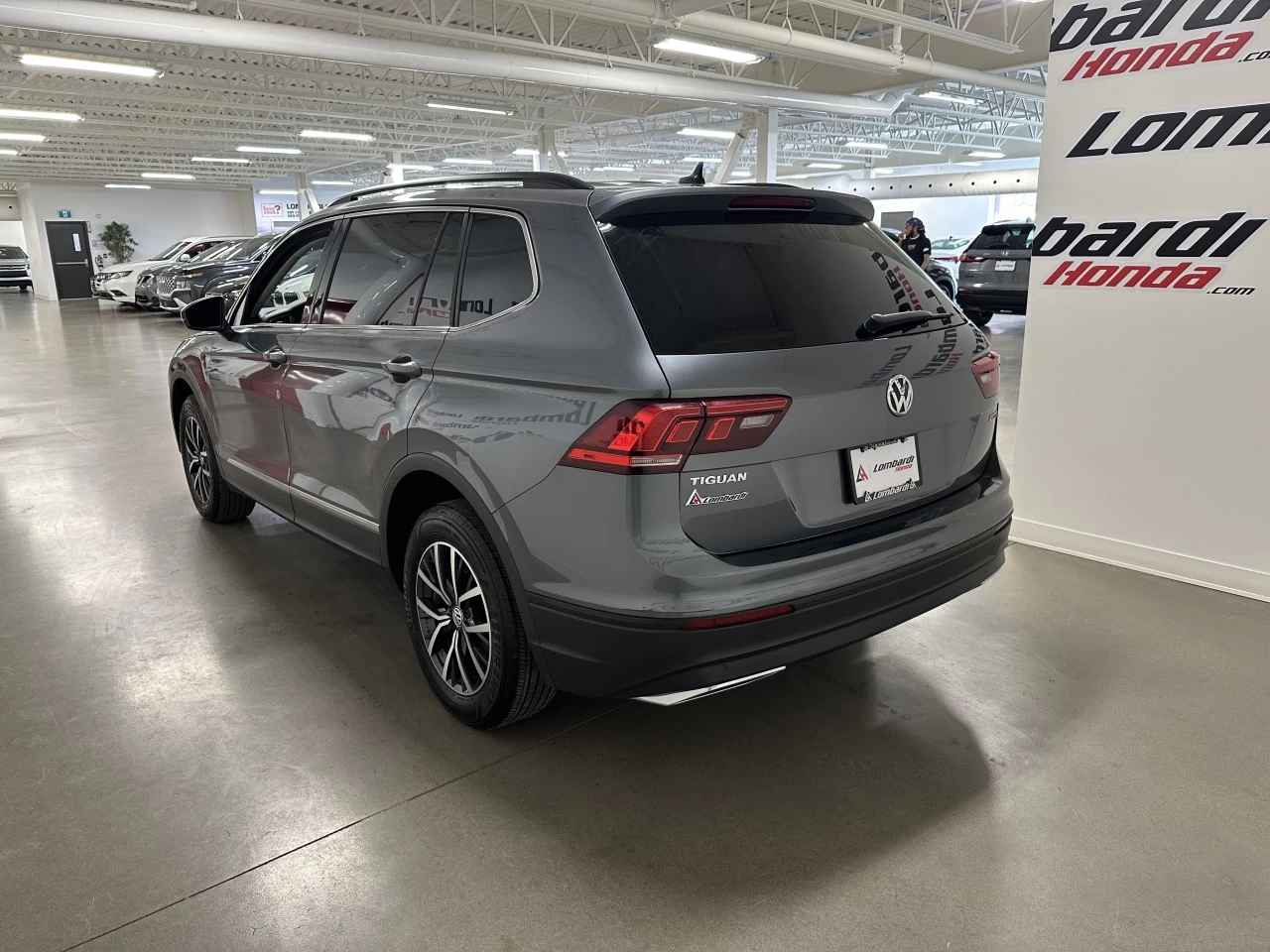 2021 Volkswagen Tiguan Comfortline/United https://www.lombardihonda.com/resize/b990ff35b810a3abc0cc817b2ca24889-1