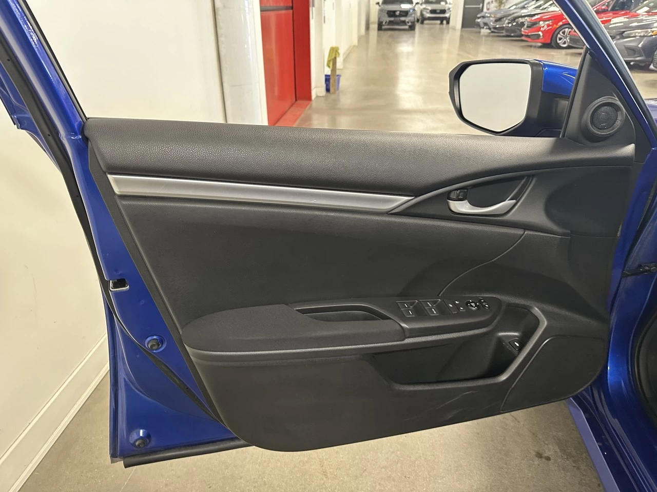 2019 Honda Civic LX Main Image