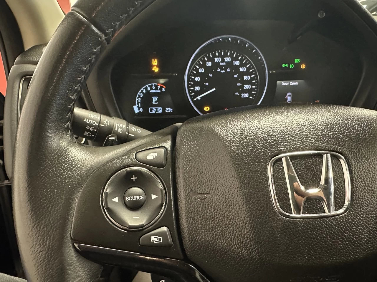2019 Honda HR-V Touring Main Image