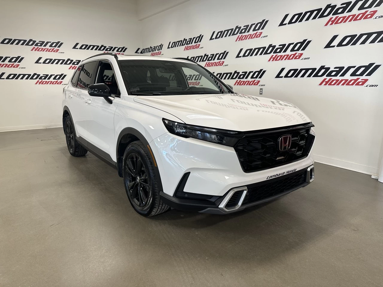 2023 Honda CR-V Touring Main Image
