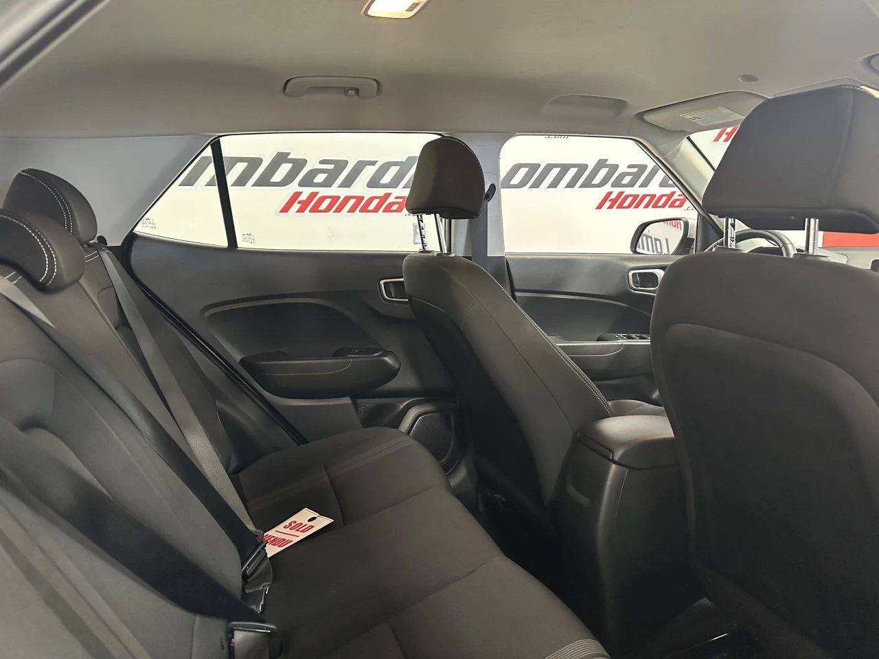 2023 Hyundai Venue Preferred Main Image