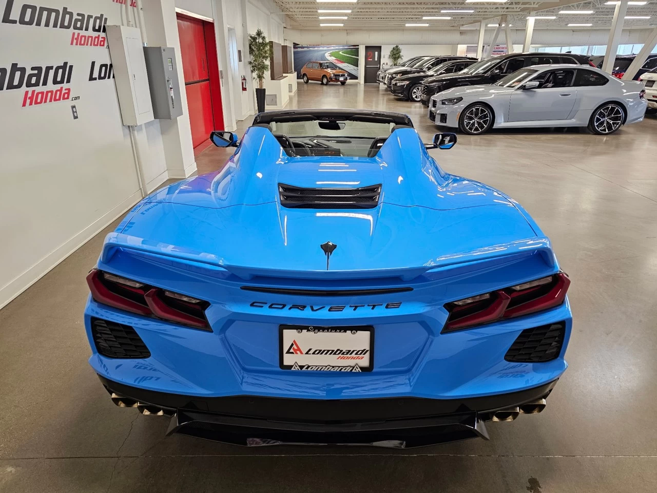 2023 Chevrolet Corvette 2LT https://www.lombardihonda.com/resize/b990ff35b810a3abc0cc817b2ca24889-1