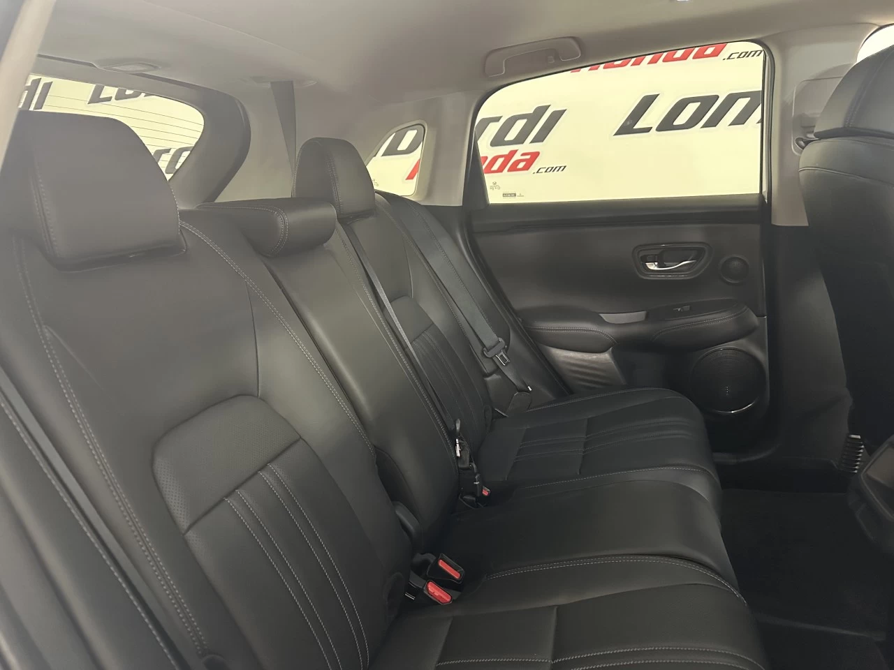 2025 Honda HR-V EX-L Navi Main Image