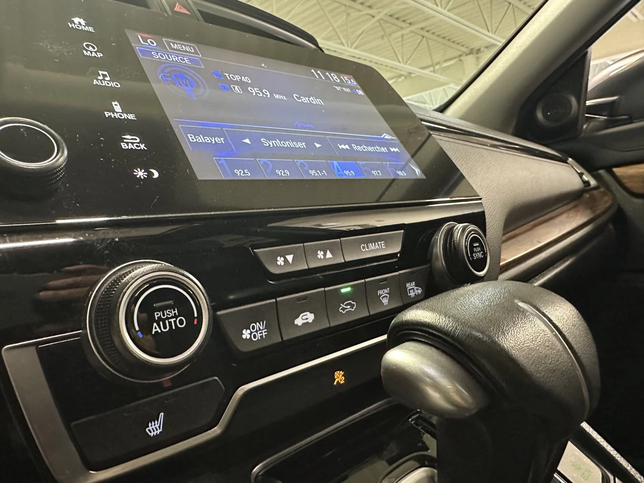 2021 Honda CR-V
                                                    Touring/Black Edition Main Image
