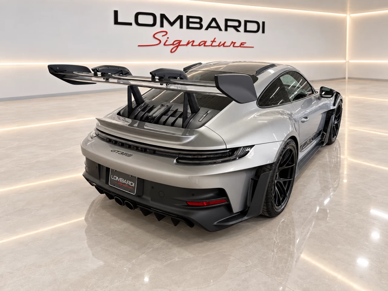 2025 Porsche 911 GT3 RS Main Image