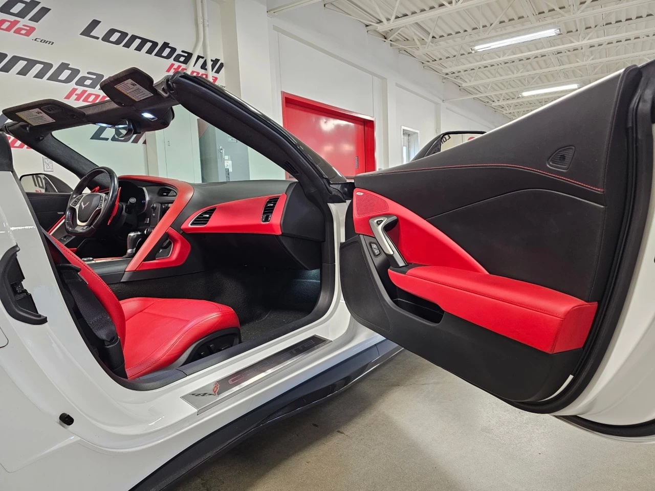 2016 Chevrolet Corvette Z51 3LT https://www.lombardihonda.com/resize/b990ff35b810a3abc0cc817b2ca24889-1