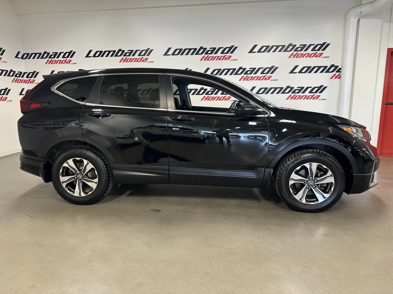 2020 Honda CR-V
                                                    LX Image principale