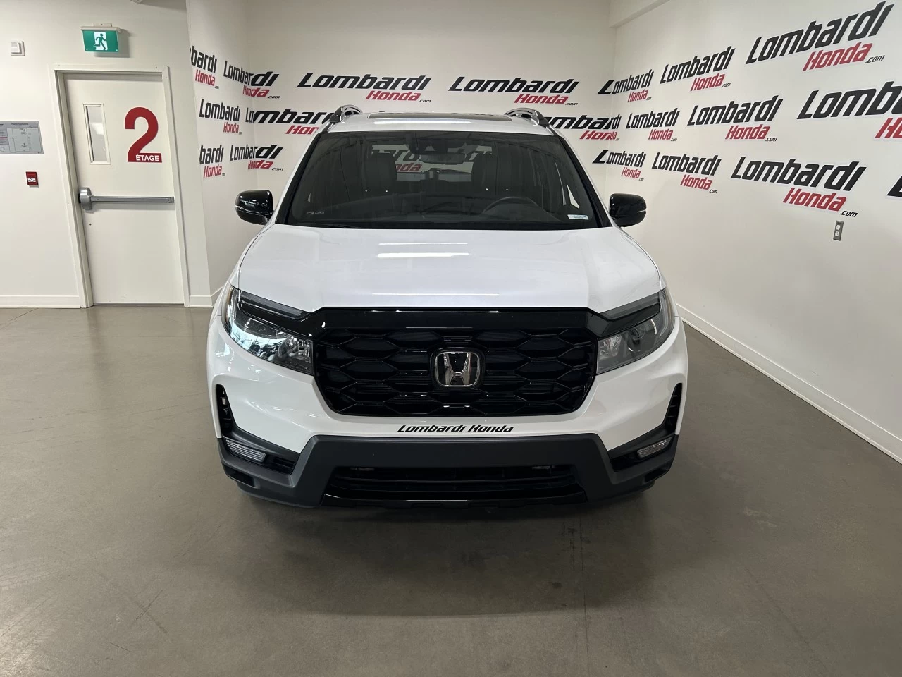 2022 Honda Passport
                                                    Touring-V6-CUIR-MARCHEPIEDS Image principale