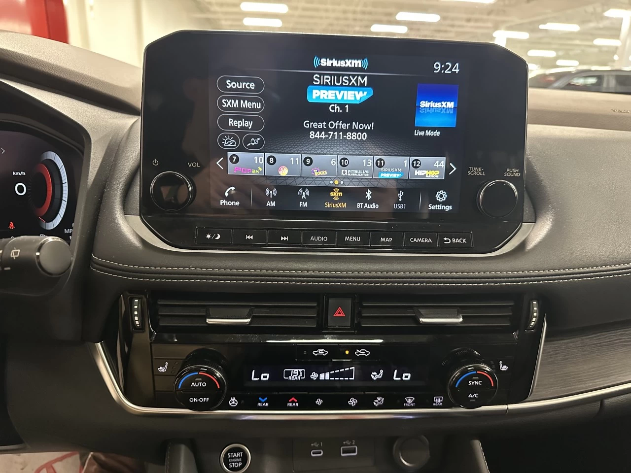 2022 Nissan Rogue Platinum Main Image