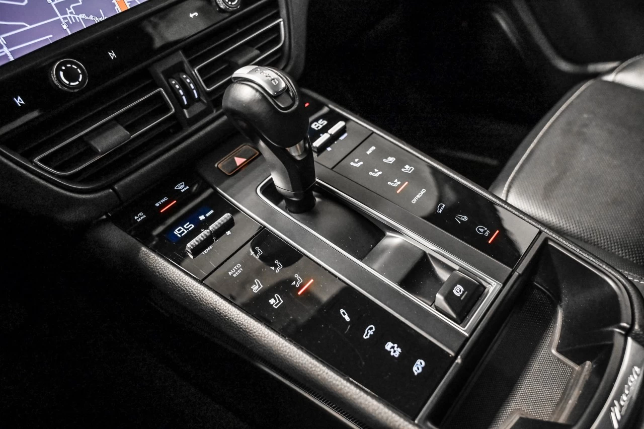 2023 Porsche Macan GTS https://www.lombardihonda.com/resize/b990ff35b810a3abc0cc817b2ca24889-1